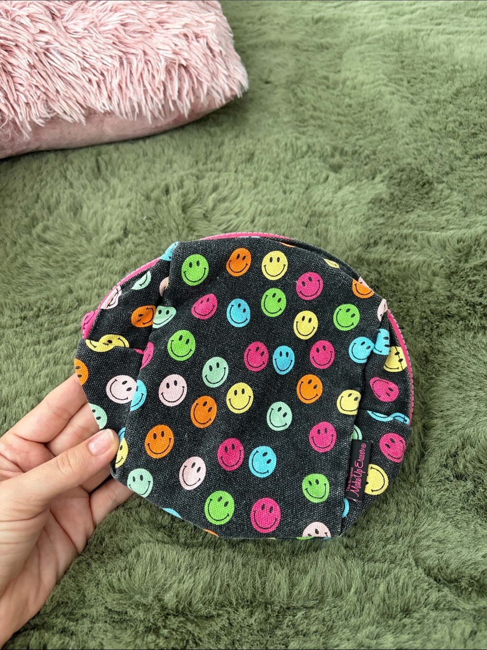 Smiley Face Round Zipper Pouch - Multi-Color - Picture 3 of 6